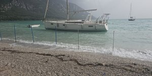 Akbük'te Şiddetli Fırtına ve Sağanak Hayatı Olumsuz Etkiledi