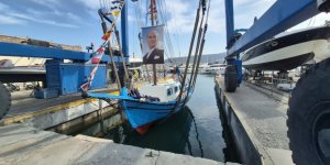 Bodrum'da 65 Yaşındaki Teknesine Gözü Gibi Bakıyor