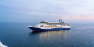 Hürmüz Boğazı'ndan Başarıyla Geçen Celestyal, Kruvaziyer Sektörüne Güvenli Geçişin Önünü Açtı