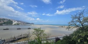 Zonguldak Limanı Yağışların Ardından Sarıya Büründü