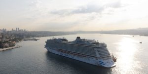 Aroya Cruises Yeni̇den Akdeni̇z’de