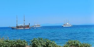 Kuşadası'nda Tekne Turlarına Yoğun İlgi