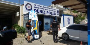 SUP ile Denize Açıldılar, Kürekleri Kırılınca Kilometrelerce Sürüklendiler
