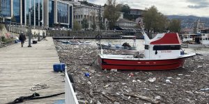 Zonguldak Limanı’nda Yağış Sonrası Atık Birikimi