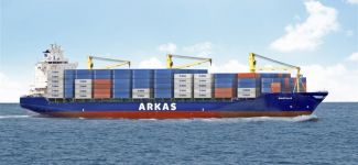 Arkas gemi yatırımlarına devam ediyor