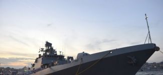 Hindistan savaş gemisi INS TRIKAND İstanbul'da