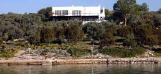 İşadamının ada ısrarı 3.2 milyona mal oldu