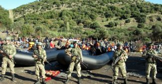 Ege’deki mülteci operasyonları artırıldı