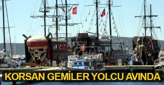 Bodrum'da 'Korsan gemileri' yolcu avına çıktı