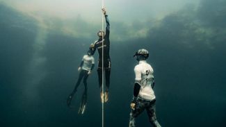 Serbest dalışta yeni dünya rekoru