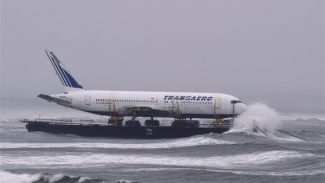 Uçak öyle bir taşındı ki