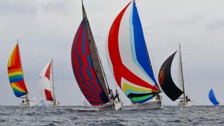 Üniversiteliler yelken açtı