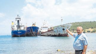 Aliağa'da hayalet gemi sayısı gittikçe artıyor