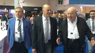 Türkiye'nin Atina Büyükelçisi Posidonia 2016 Fuarı’nı ziyaret etti