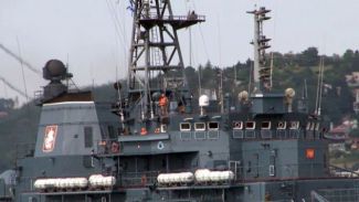 Boğazlarda Rus gemisi hareketliliği