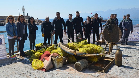 1427023937_00008390834.jpg 1427023937_00008390834.jpg