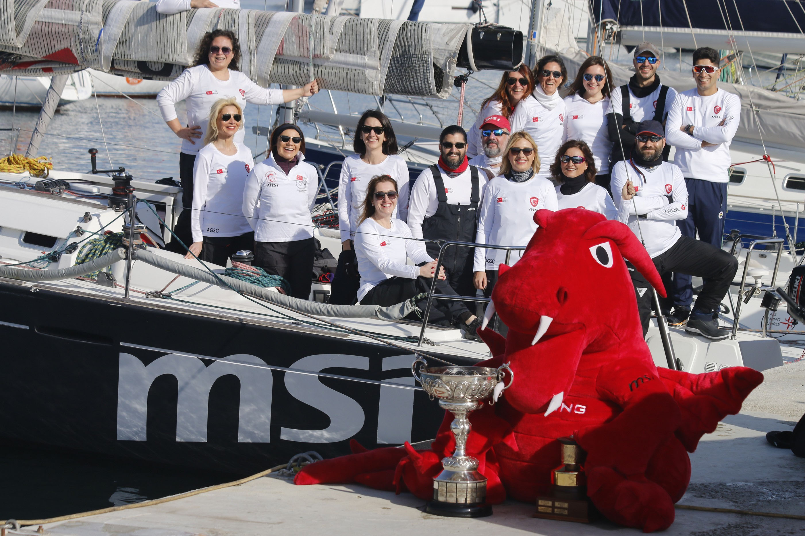 1549957476_msi_sailing_team_1.jpg