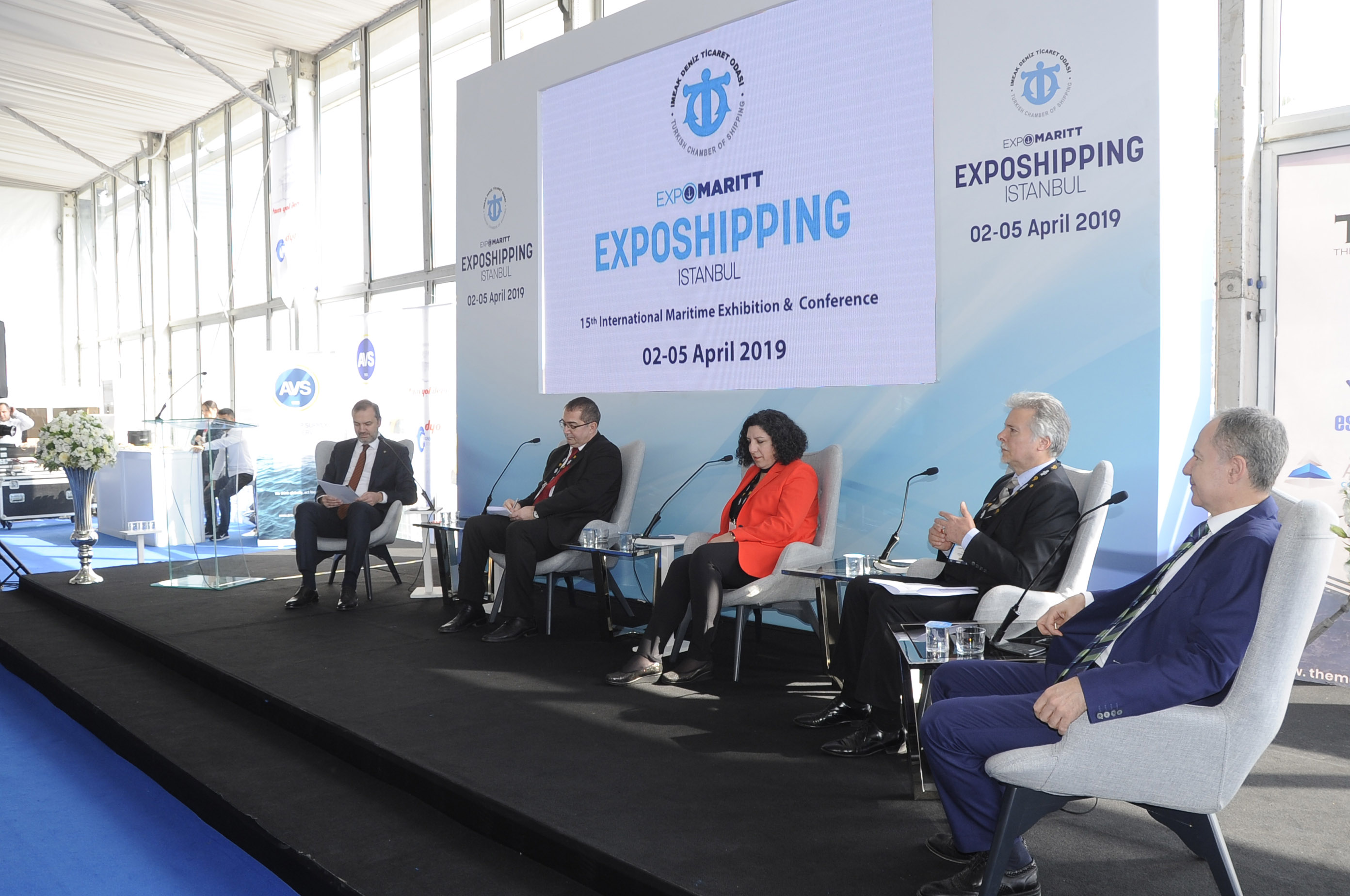 1554459700-global-maritime-summit-exposhipping-6.JPG