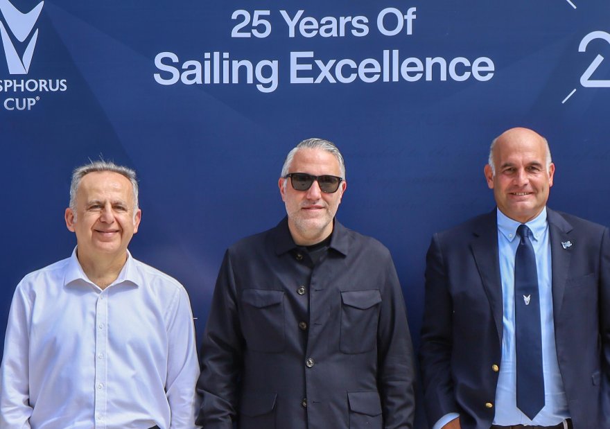 1789893889-soldan-sag-bilyoner-ceo-su-yu-cel-karadeniz-bilyoner-yo-netim-kurulu-u-yesi-og-uzhan-hitay-ve-bosphorus-cup-kurucusu-ve-ceo-su-orhan-gorbon.png