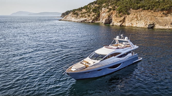 78-flybridge-evolution.jpg 78-flybridge-evolution.jpg