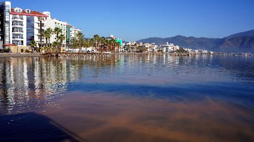 a09145143.jpg a09145143.jpg