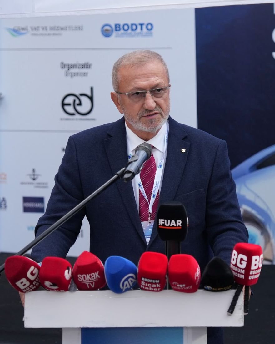basaran-bayrak-001.jpg