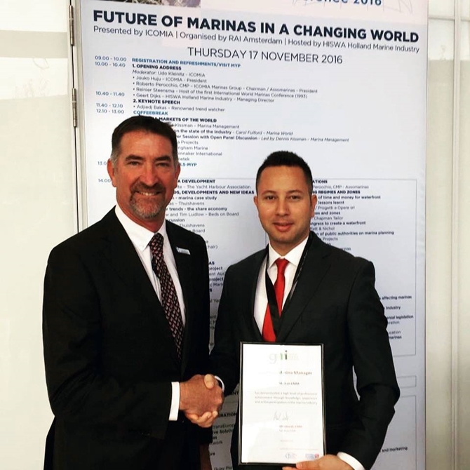 cesme-marina-genel-muduru.jpg cesme-marina-genel-muduru.jpg