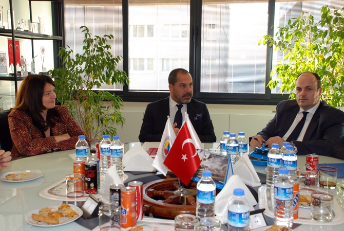 dto-izmirin-yunanistan-ziyaretcileri-1.jpg dto-izmirin-yunanistan-ziyaretcileri-1.jpg