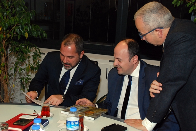 dto-izmirin-yunanistan-ziyaretcileri-2.jpg dto-izmirin-yunanistan-ziyaretcileri-2.jpg