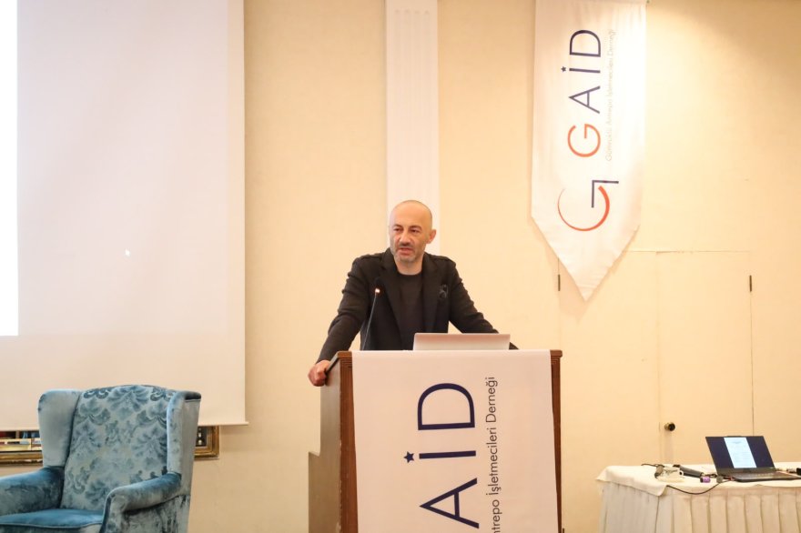 gaid-izmir-seminer-8.jpeg