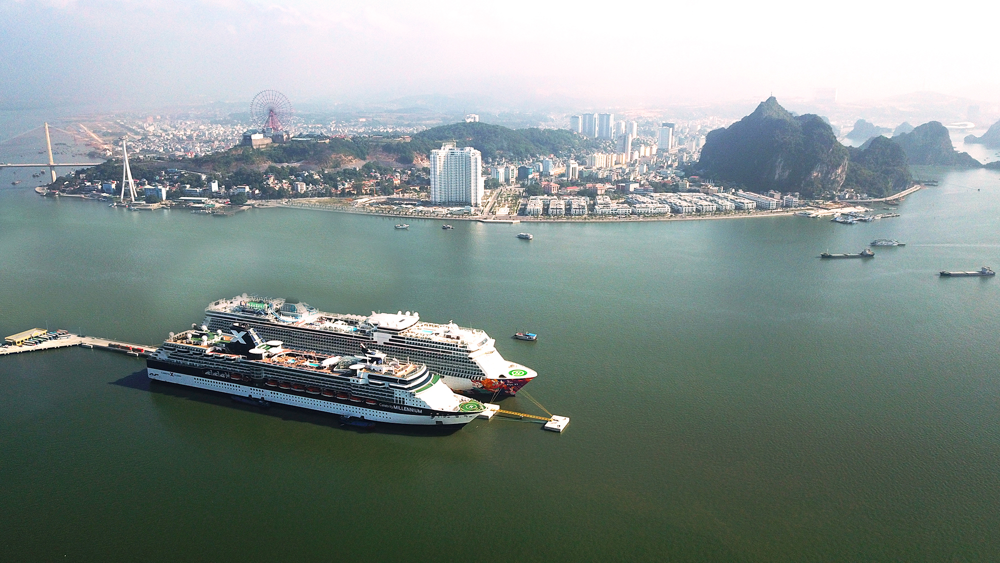 ha-long-international-cruise-port1.jpg