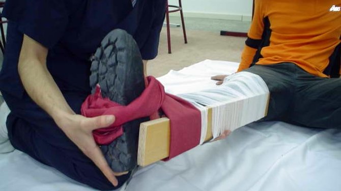 kiriklarda-ilk-yardim.jpg kiriklarda-ilk-yardim.jpg