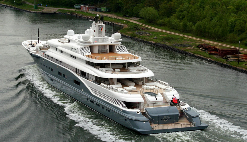 nice-photo-of-the-yacht-in-germany.png