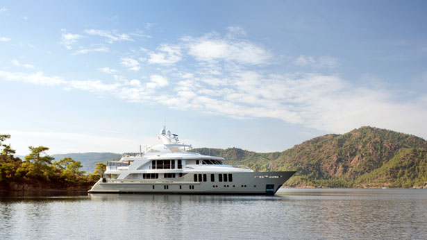 orient_star_superyacht.jpg
