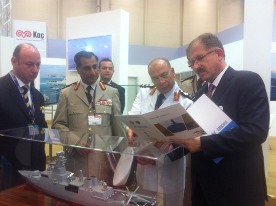 rmk-marine-genel-muduru-can-ozturk,-genel-mudur-yardimcisi-pertev-cinalioglu,-misir-deniz-kuvvetler-komutani.jpg