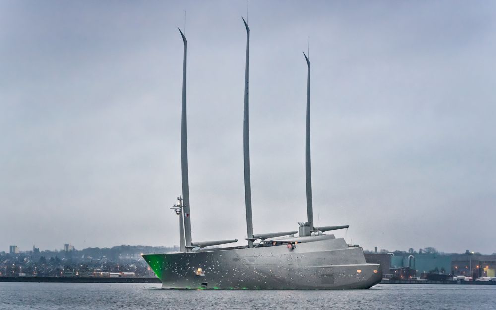 sailing-yacht-a-.jpg
