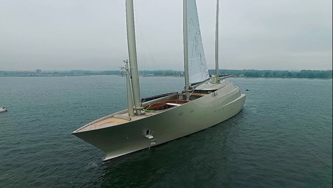 sailing-yacht-a_2.jpg