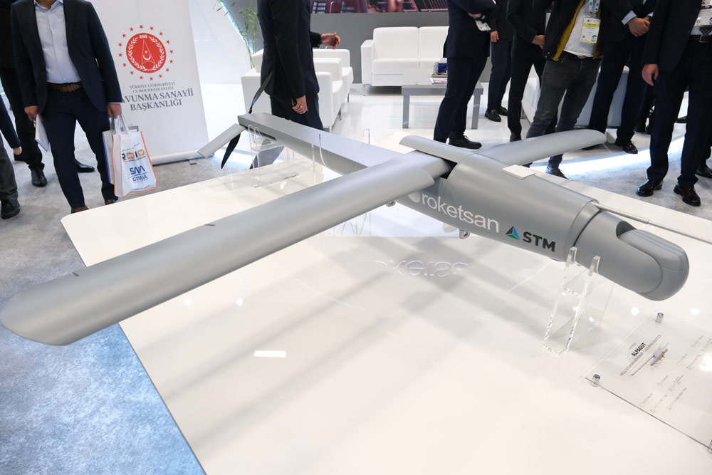 stm-roketsan-alpagut-lansmani-saha-expo-13.jpg