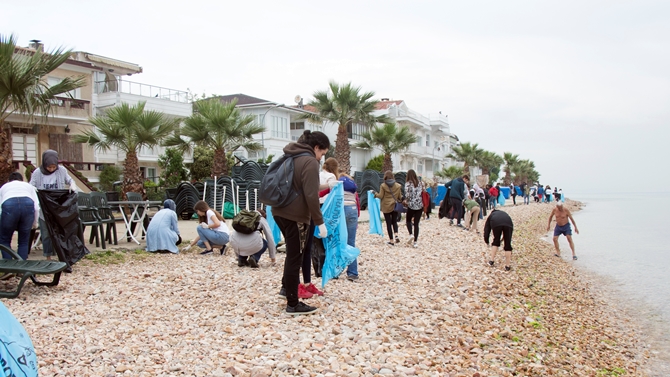 turmepa_kiyi_temizligi-2.jpg turmepa_kiyi_temizligi-2.jpg