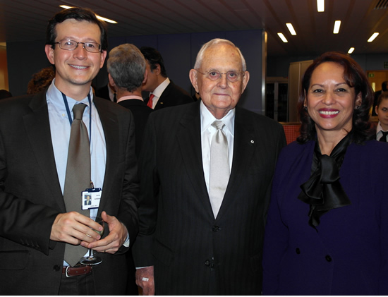 william_port.jpg william_port.jpg